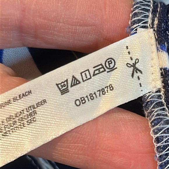 NWT BY ANTHROPOLOGIE BLUE & WHITE 
PRINTED SHORT-SLEEVE LINEN SHIRT - Picture 6 of 9